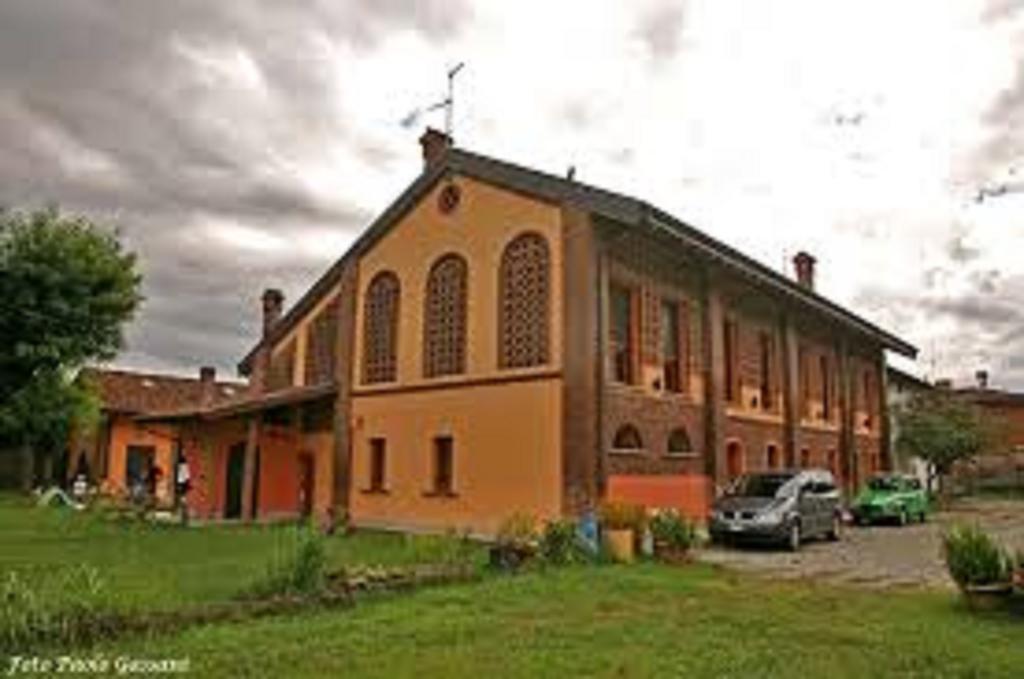 Antica Cascina B&B Borghetto Lodigiano 外观 照片